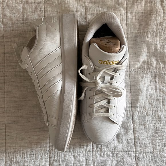 Adidas Grand Court Cloudfoam Lifestyle Court Women's 8.5 - Picture 3 of 6